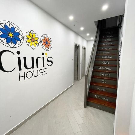 Ciuri'S House Hotel Catánia Buitenkant foto
